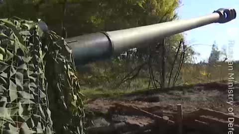 Crews of 152-mm towed howitzers Msta-B fire at ranges up to 30 kilometres