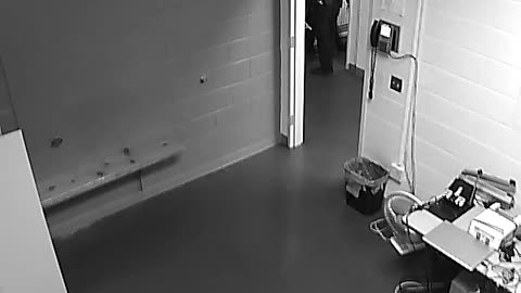 1700HQOB02208ALiveScanRoom_2021-01-05_22h00min04s500ms.mp4