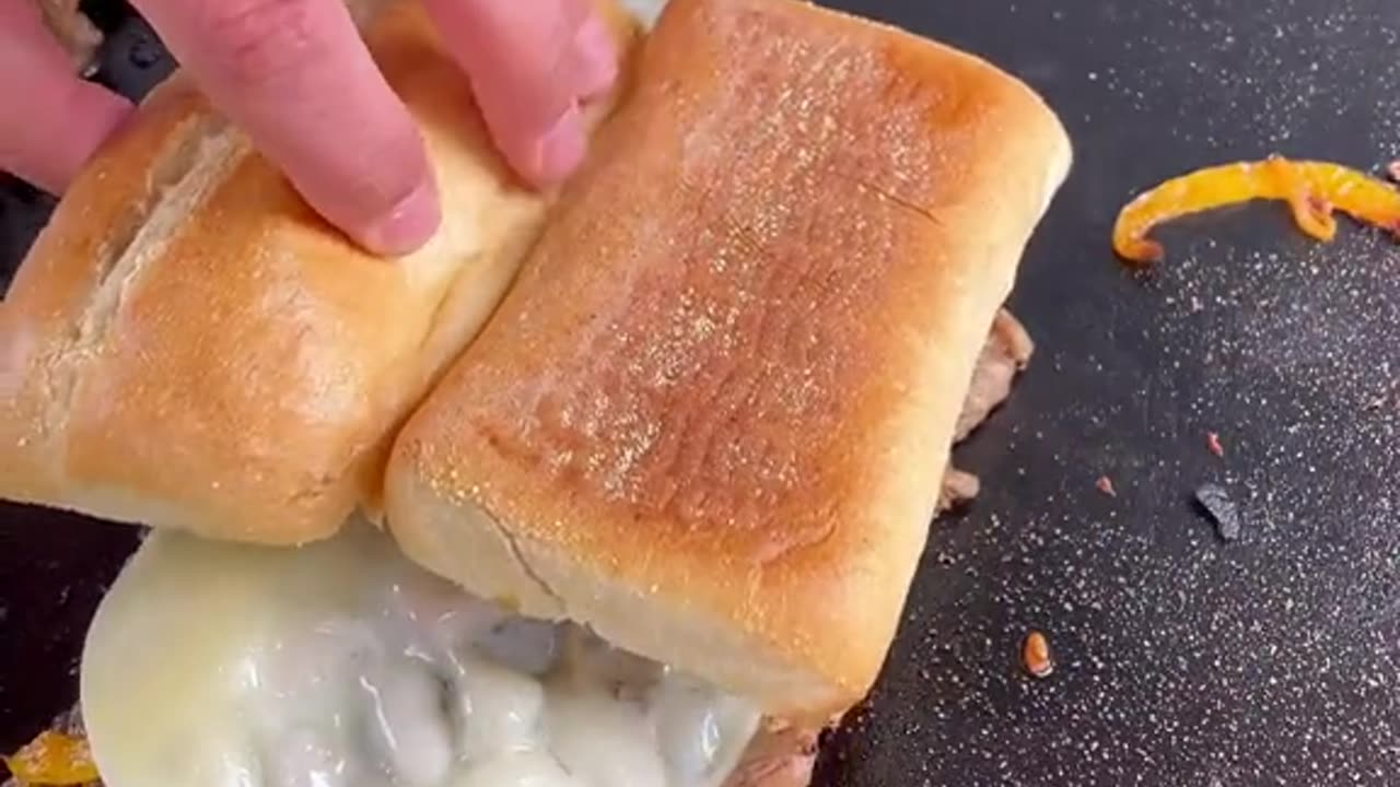 Who wants a sandwich #grillinwithdad #sandwich #tasty