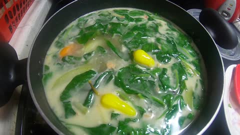 Cooking Chicken Tinola!