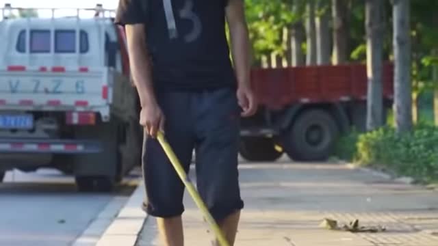 DOG SAVE BLIND MAN LIFE