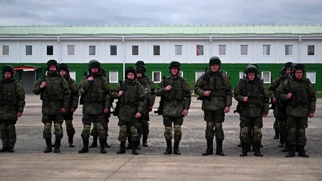 Russian reservists geared up ahead of deployment