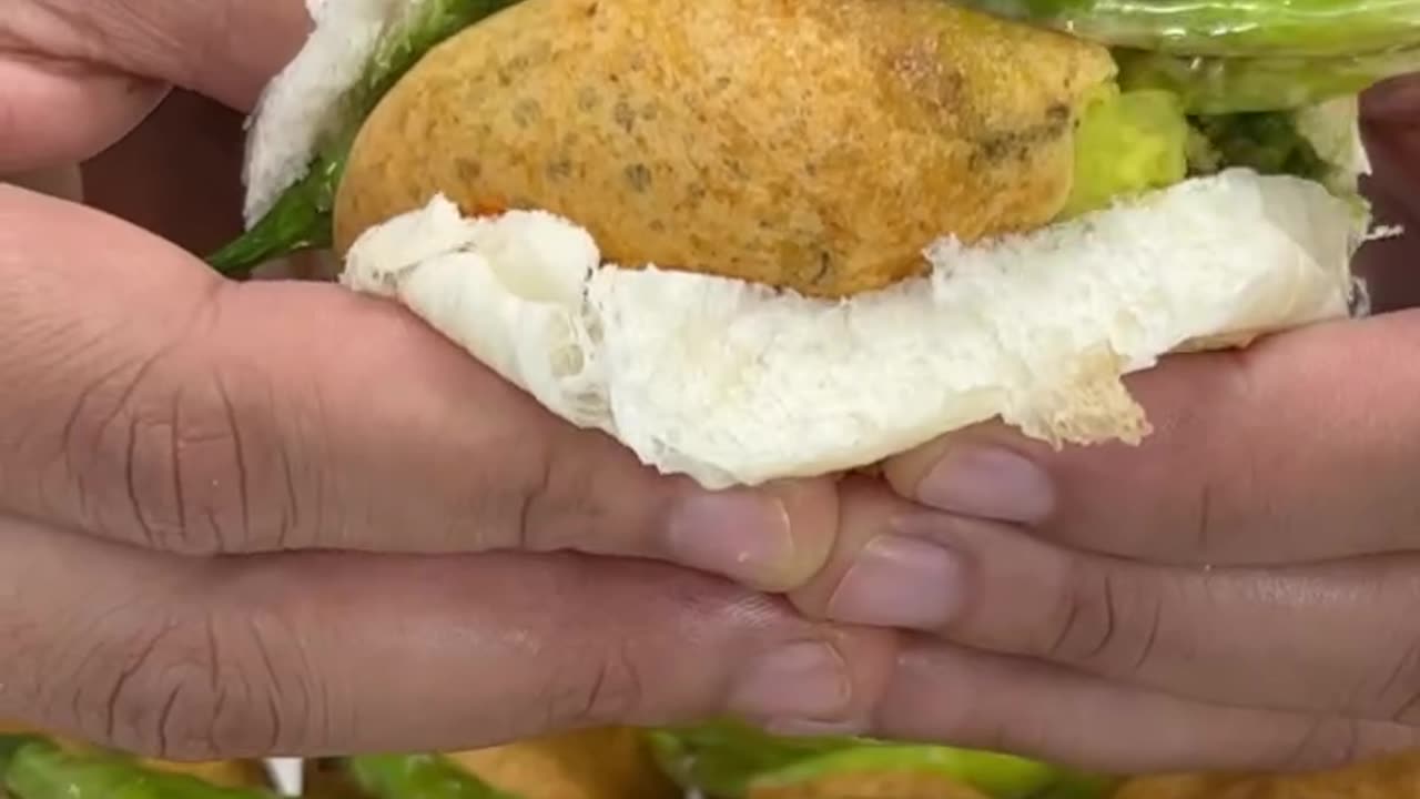 Indian recipe vadapav