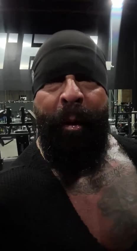 45+ is still planning to attend UFC fight tonight