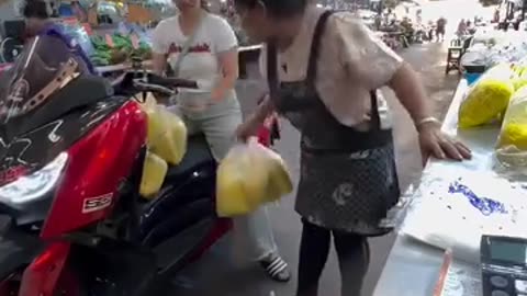 Fast delivery woman