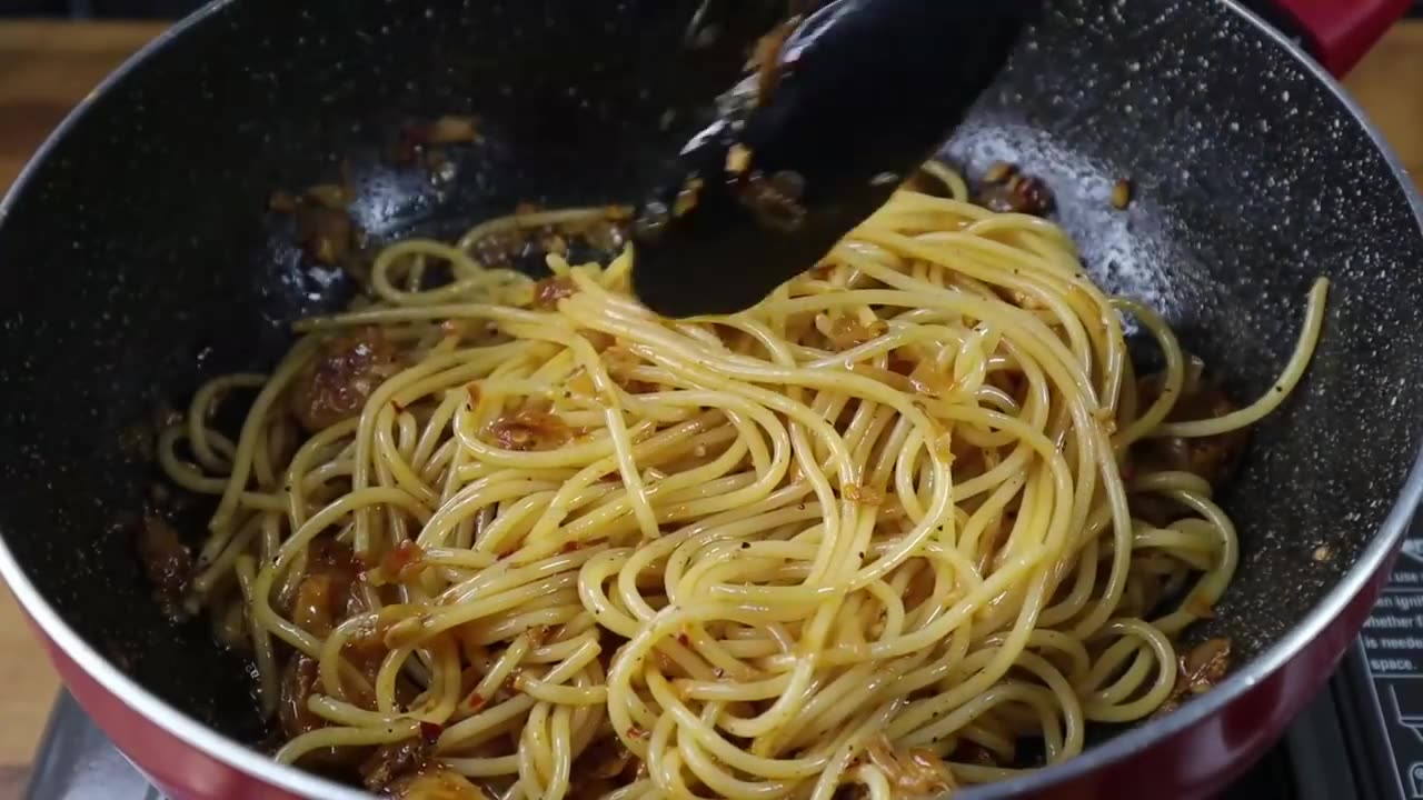 Spicy Butter Garlic Shrimp Pasta Recipe - Prawn Pasta by Fork & Flames