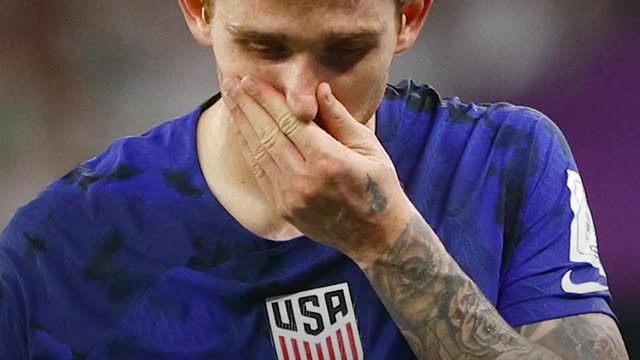 USA advances to World Cup knockout stage with win over Iran | Al Jazeera Newsfeed