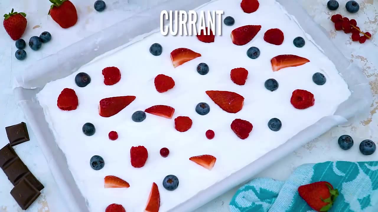 Frozen Yogurt Bark