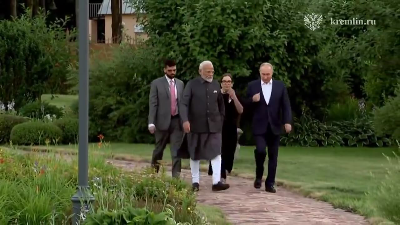 Watch: Russian President Putin Drives Indian PM Modi in His Electric Car Around His Residence