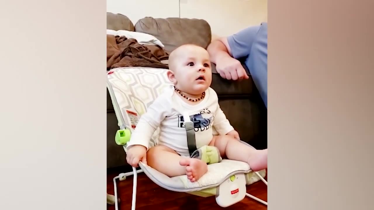 Funny Startled Babies Will Make You Laugh