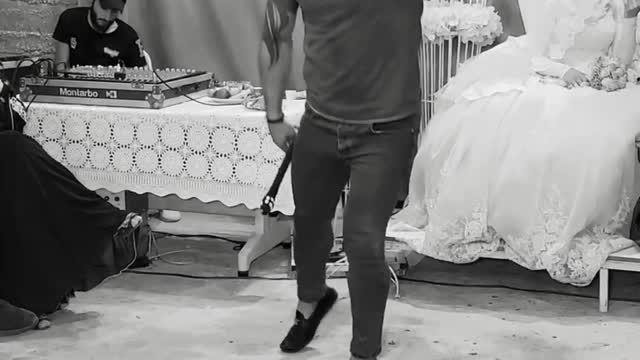 This video will make you creep. (Gandagana official dance music video)