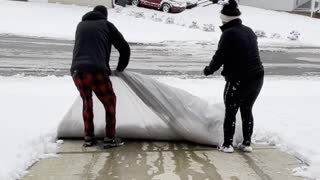 Cleve Way to Clear Snow