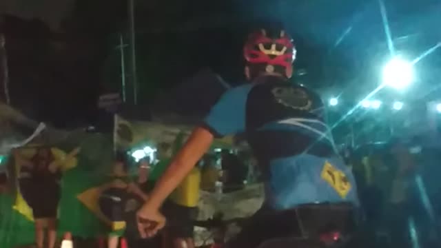 Povo Brasileiro Clama por Justiça