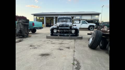 Cutting the frame to lower the cab on the 52 ford