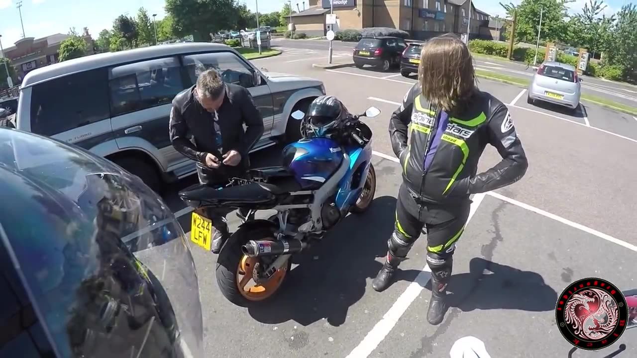 Black DragonRider Good ride to Cleethorpes pt 2 of 11