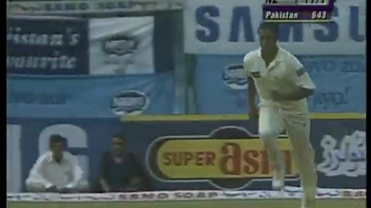 Shoaib Akhtar's Fiery Spell Against New Zealand | Raw Pace & Destruction!