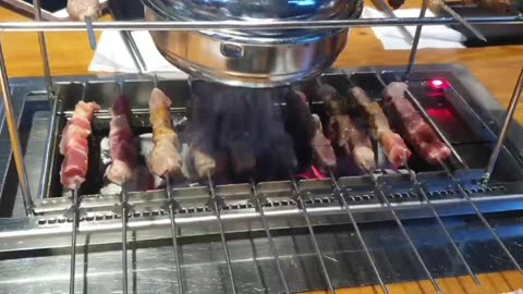 Automatic lamb skewers