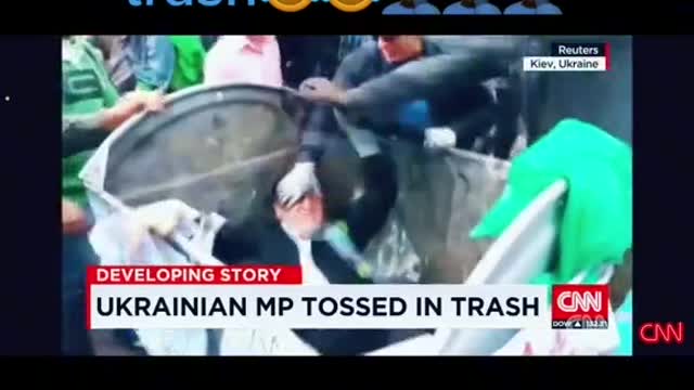 Throw Politicians In Rubbish Bin
