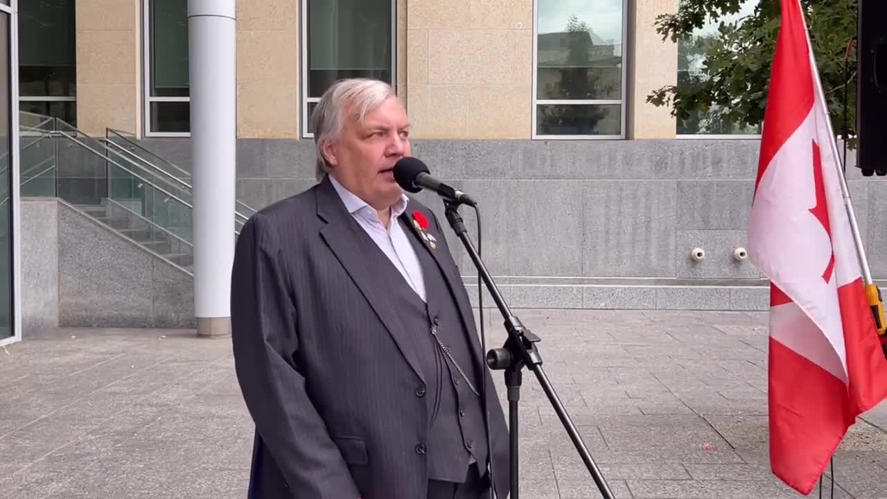 Retired Alberta cop speaks up to defend freedom