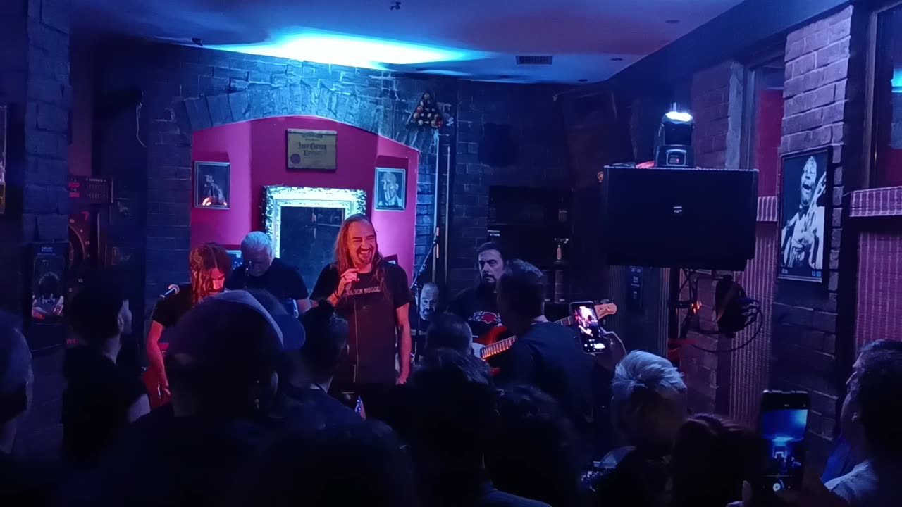 2023-12-29 Magic De Spell - Νεοέλληνας [101 Rock Blues Bar]
