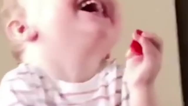 Funny Baby Videos playing