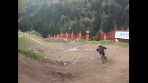 Crazy bike, track of fury