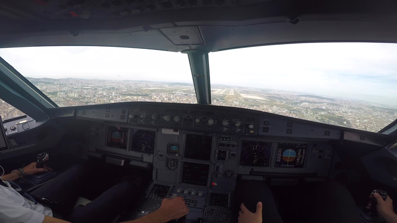 Landing in Sabiha on rwy 06R