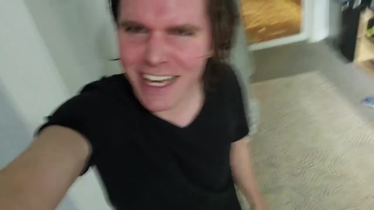 ions mental breakdown except the danganronpa trial music is in the background