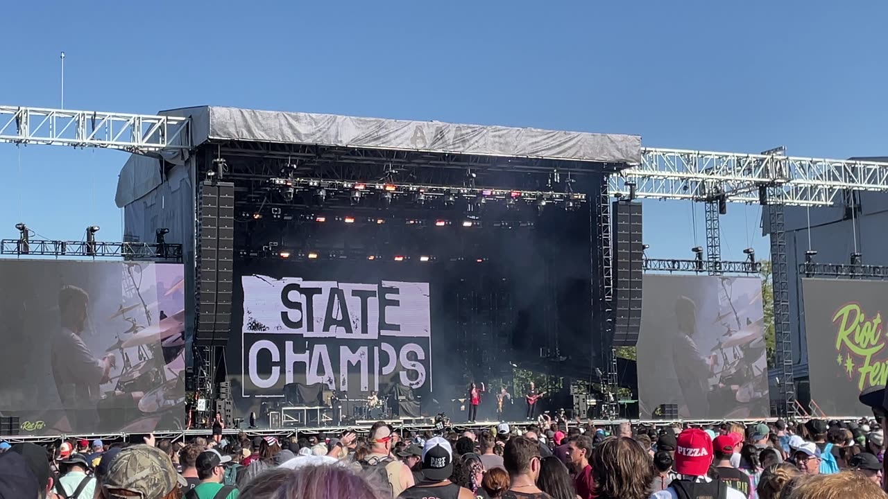 State Champs - Silver Cloud / Outta My Head | live at Riot Fest 2024.