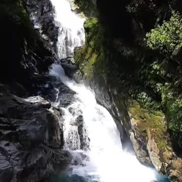 Mew Zealand Waterfall