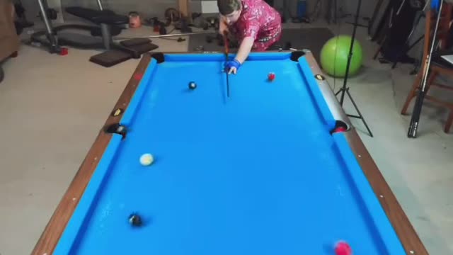 Newfeltisoverdue#DoritosFlatLife#PepsiHalftimeChallenge#trickshots#billiards