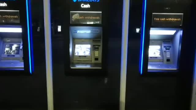 ATM मे AC क्यों लगी होती है❓️
