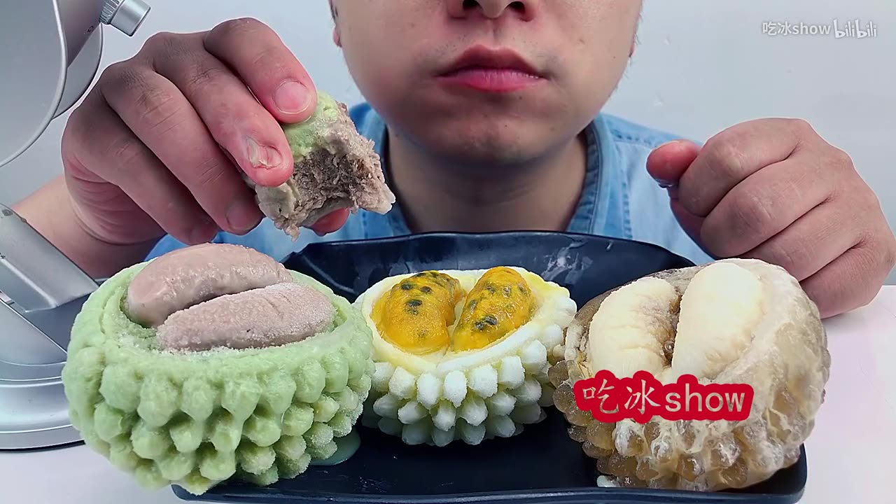 Eat 5 colorful durian ice and listen to the sound of crunchy rustle