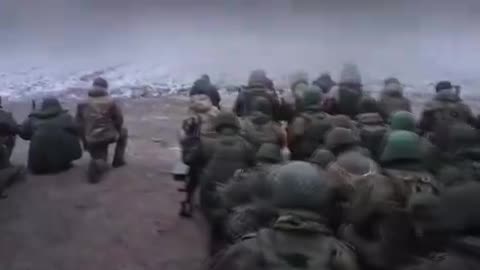 #UsaRussiaWar in #Ukraine Russian troops pray before the battle