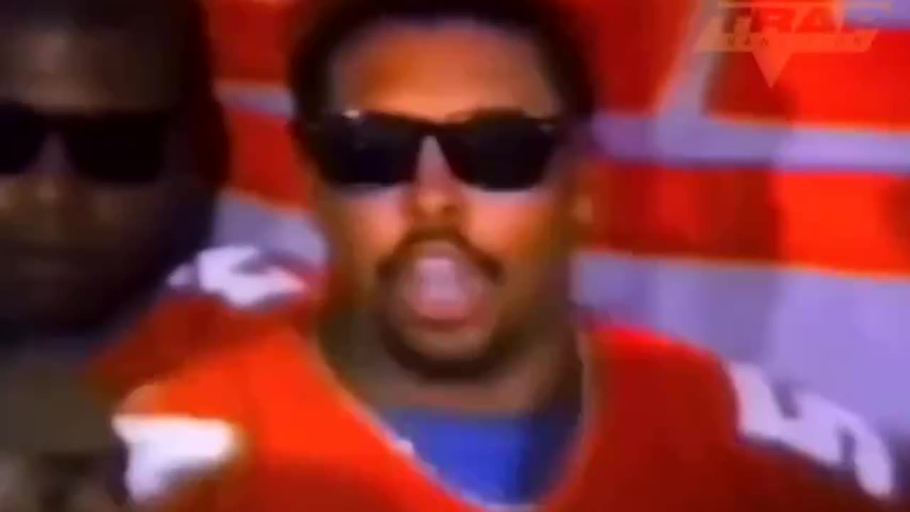 Rare footage of Suge Knight rapping in high school with his football team