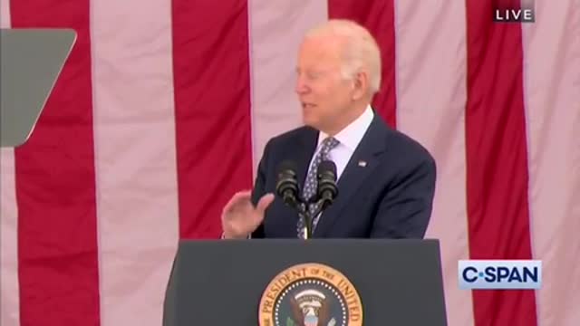 Biden: "the great negro at the time"😬