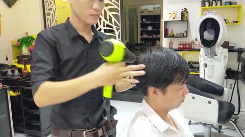 Deep Relaxing - Vietnamese Cute Barber Girl Shampoo and Massage Face Very Professional