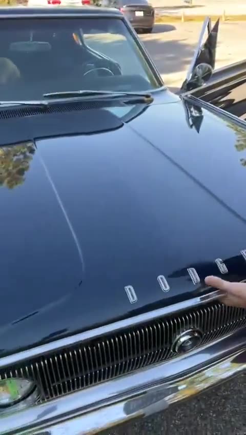 English Comedian Russell Brand Encounters a '67 Charger and Has a Very American Reaction