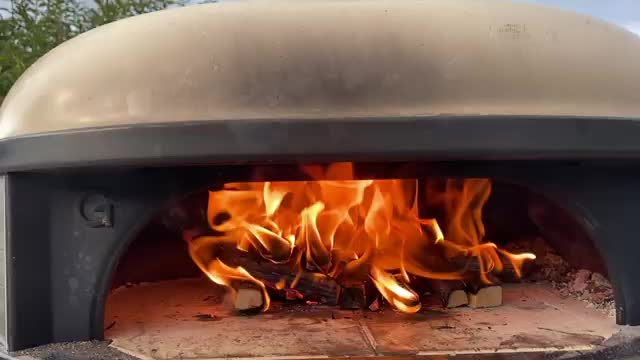 How to Light your Gozney Dome Pizza Oven_Cut