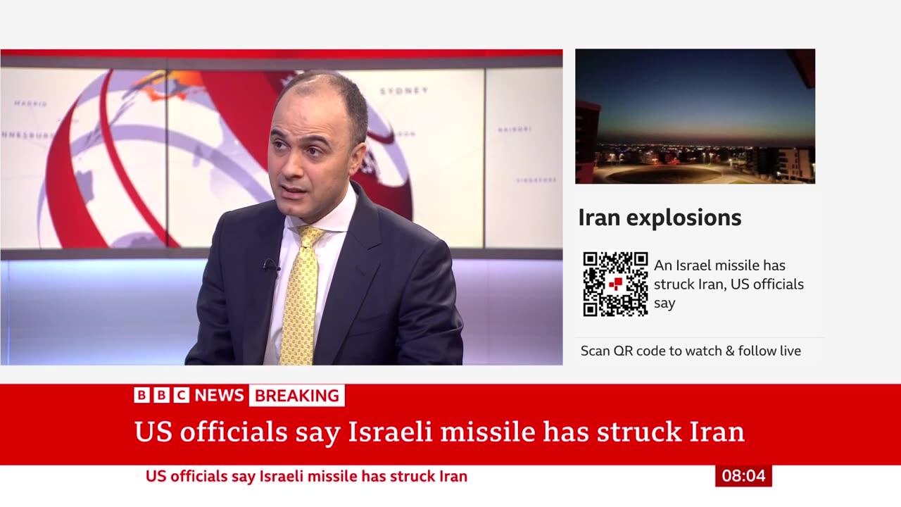 Israeli missile hits Iran, US officials say | BBC News