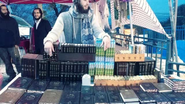 ושמחת בחגך והיית אך שמחה - מצוה גדולה להיות בשמחה תמיד - נ נח