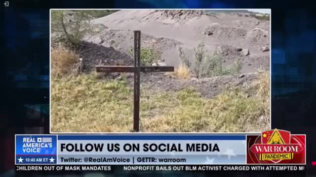 CAUGHT ON VIDEO: MS13 Terrorists Ambush and Rob Reporter Oscar Ramirez During Live-Stream Report