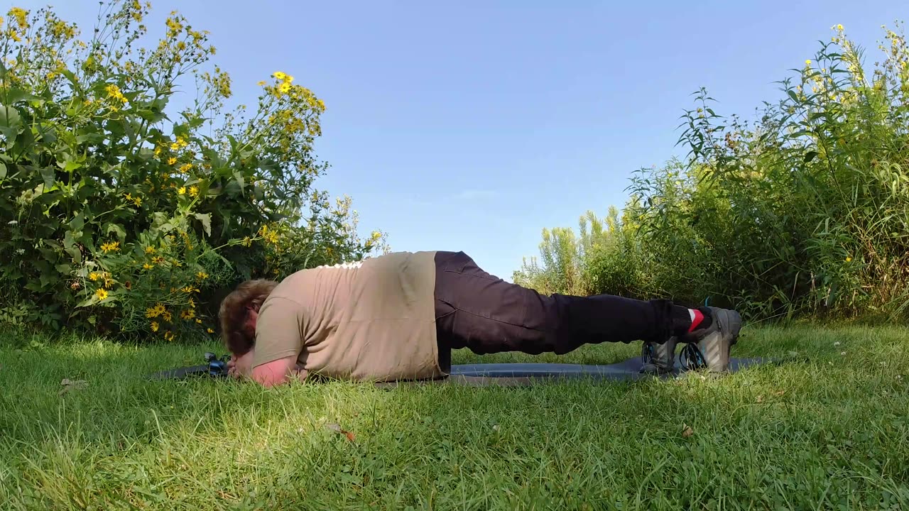 Planking for Progress: (Day 10) Improving Core Strength [Missio 'Bottom of the Deep Blue Sea]