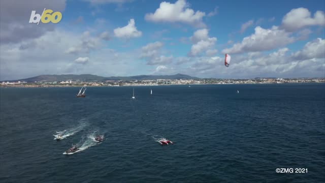 Portuguese man is crossing the Atlantic Ocean using kite power alone