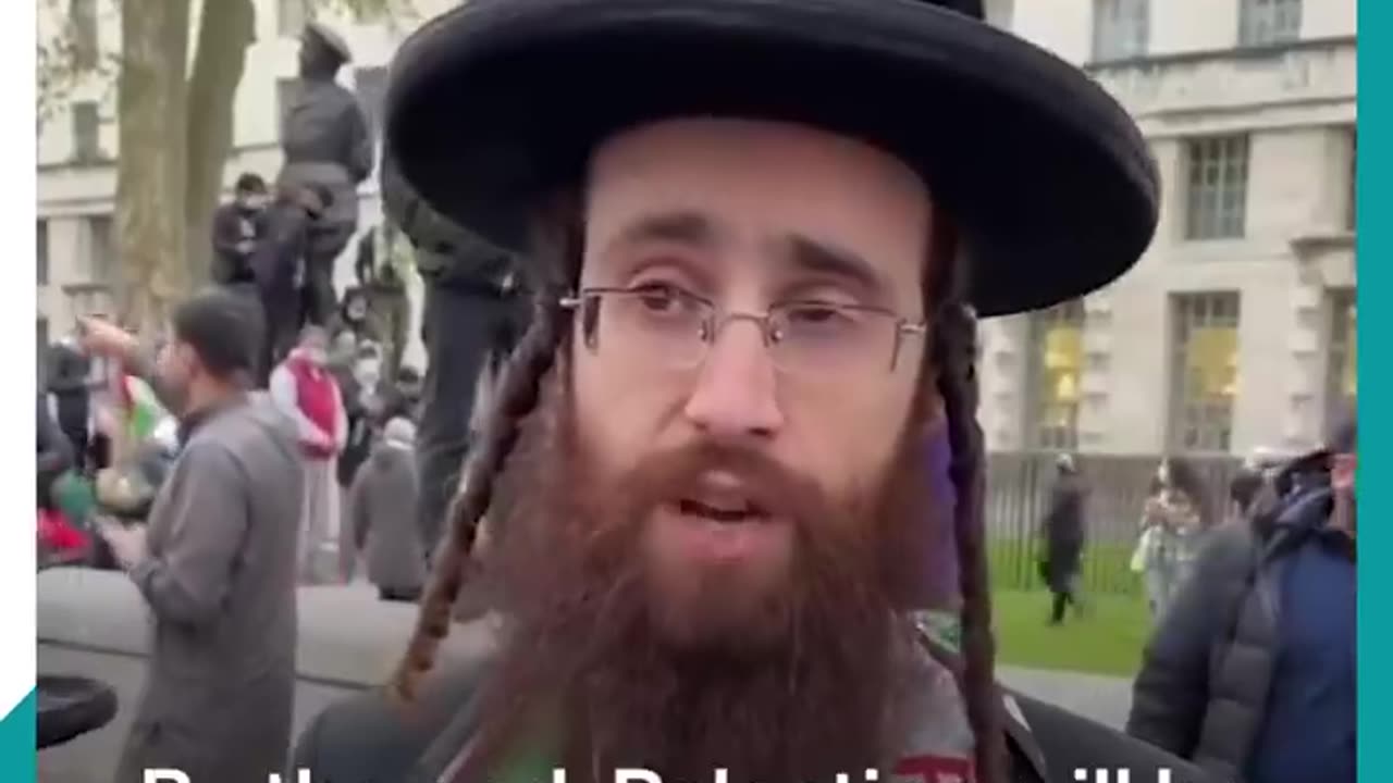 Orthodox jews show solidarity