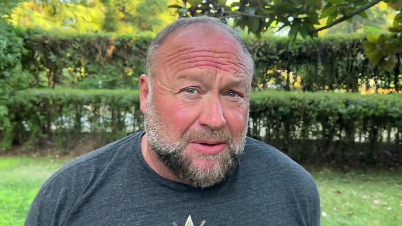 Alex Jones - Breaking: Secret Service Admits To 26 Minute Standdown