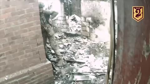 Ukrainian 2nd Battalion Moving Through the Ruins of Toretsk