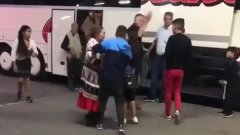 Mladića izboli nožem na autobusnom kolodvoru u Slavonskom Brodu