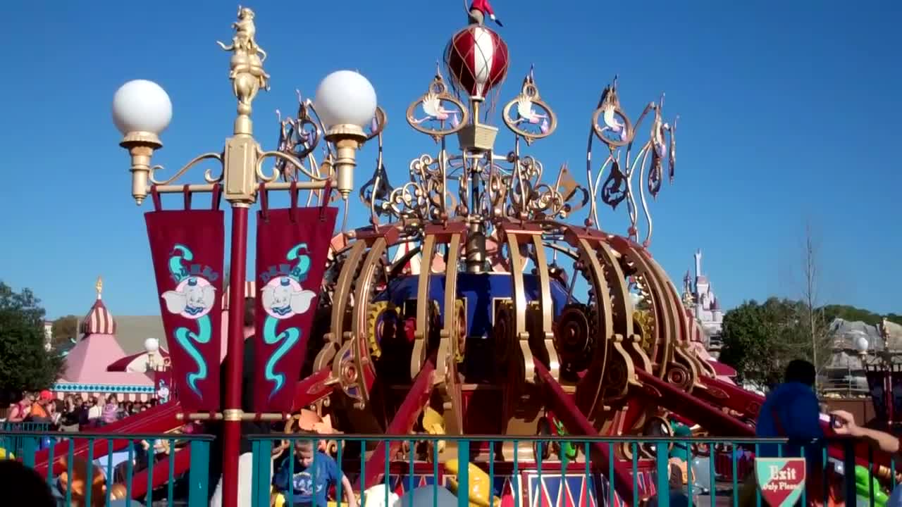 Dumbo the Flying Elephant - Disney World