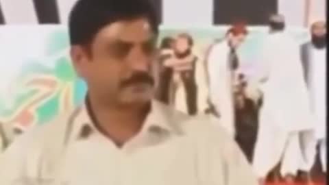 Reporter Slaps Bystander